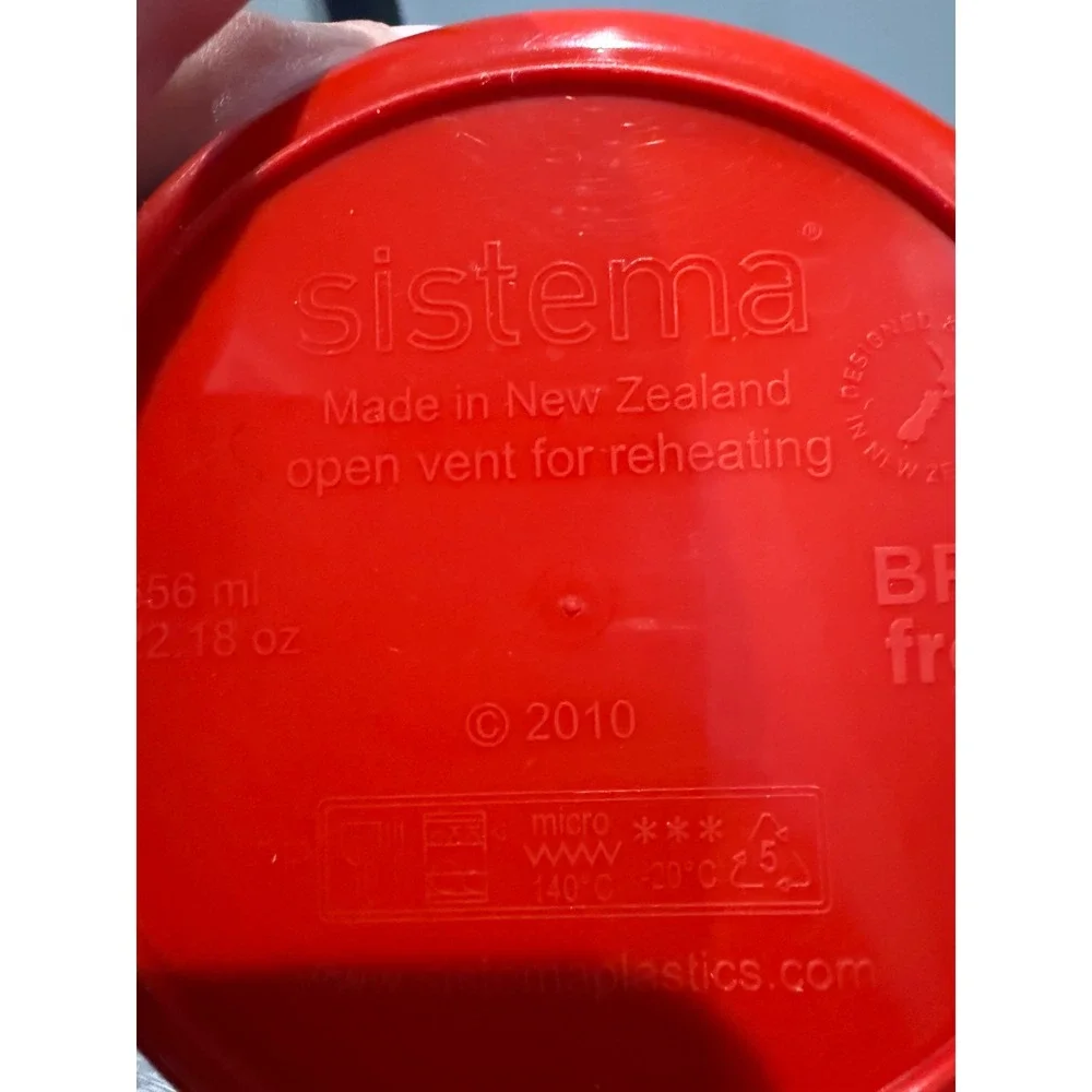 Sistema Red Microwave Soup Mug BPA Free Plastic Container/ Vent Lid 22oz 2010